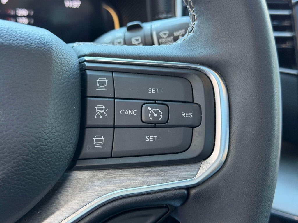 2023 Jeep Wagoneer Series II