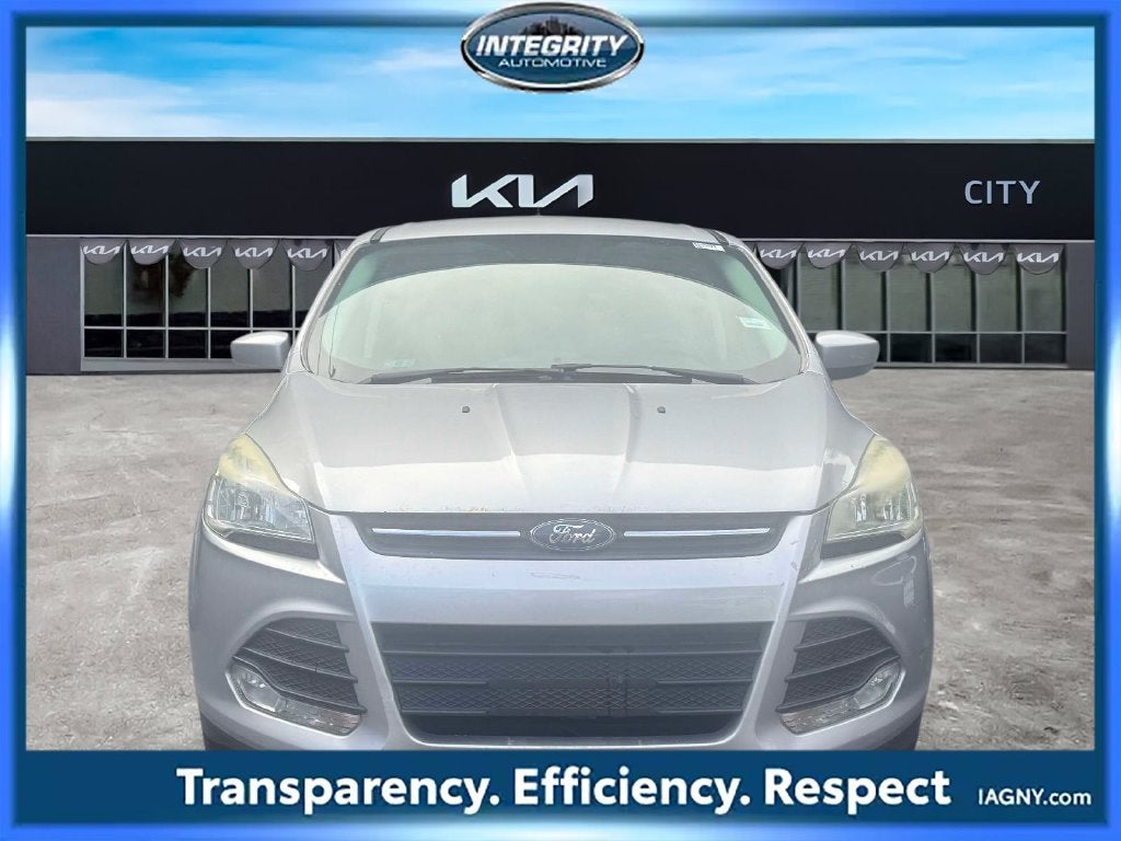 Used 2016 Ford Escape SE with VIN 1FMCU9GX0GUC03526 for sale in Bronx, NY