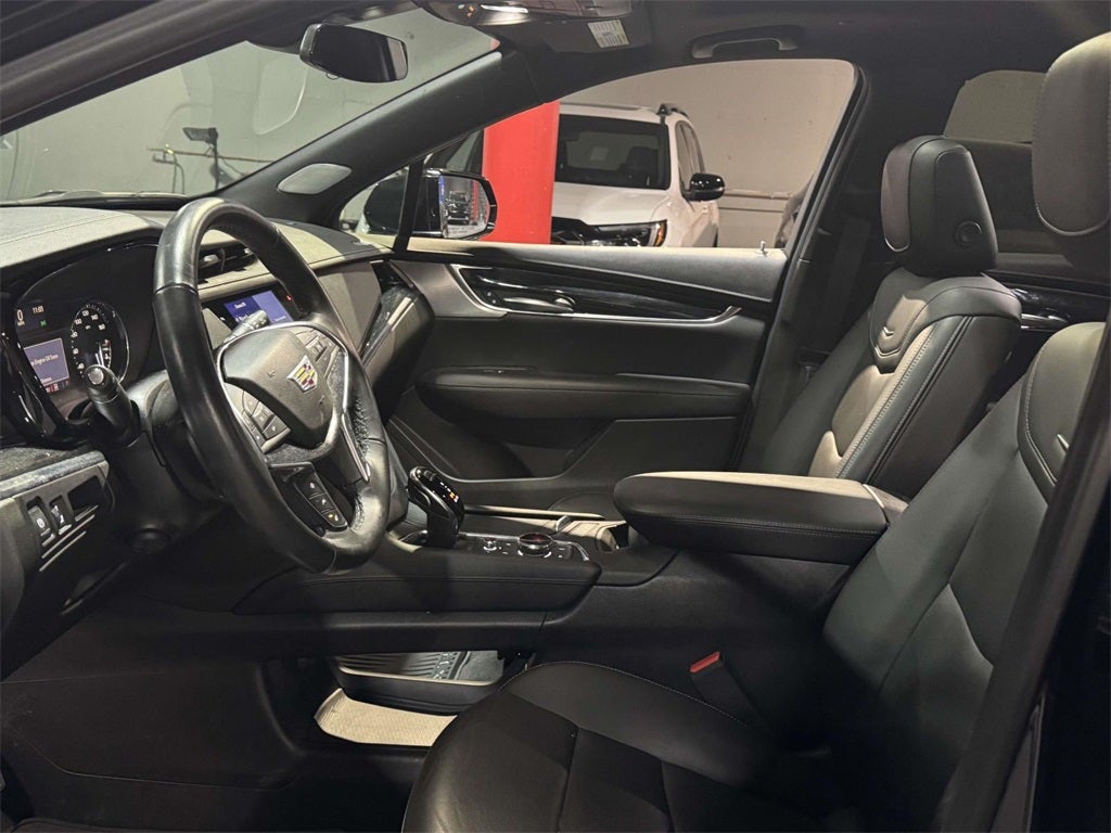 2022 Cadillac XT5 Premium Luxury