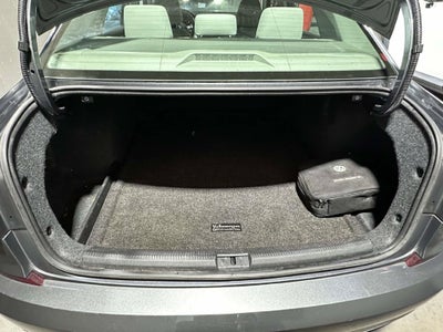 2016 Volkswagen Passat 1.8T R-Line