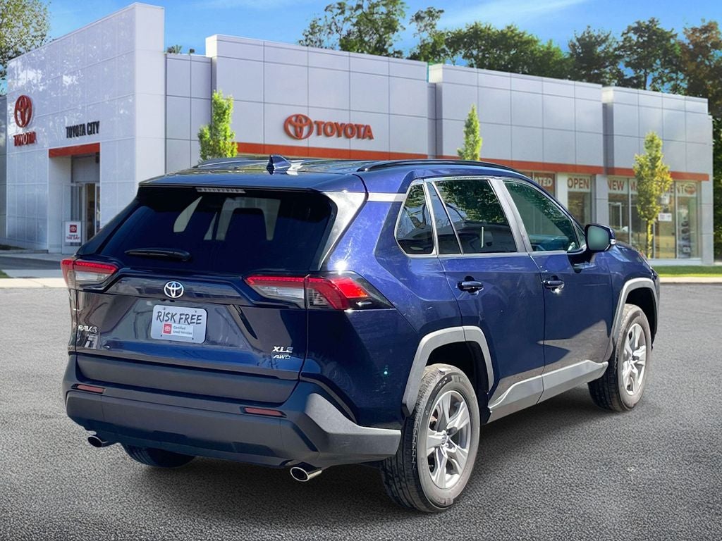 2024 Toyota RAV4 XLE