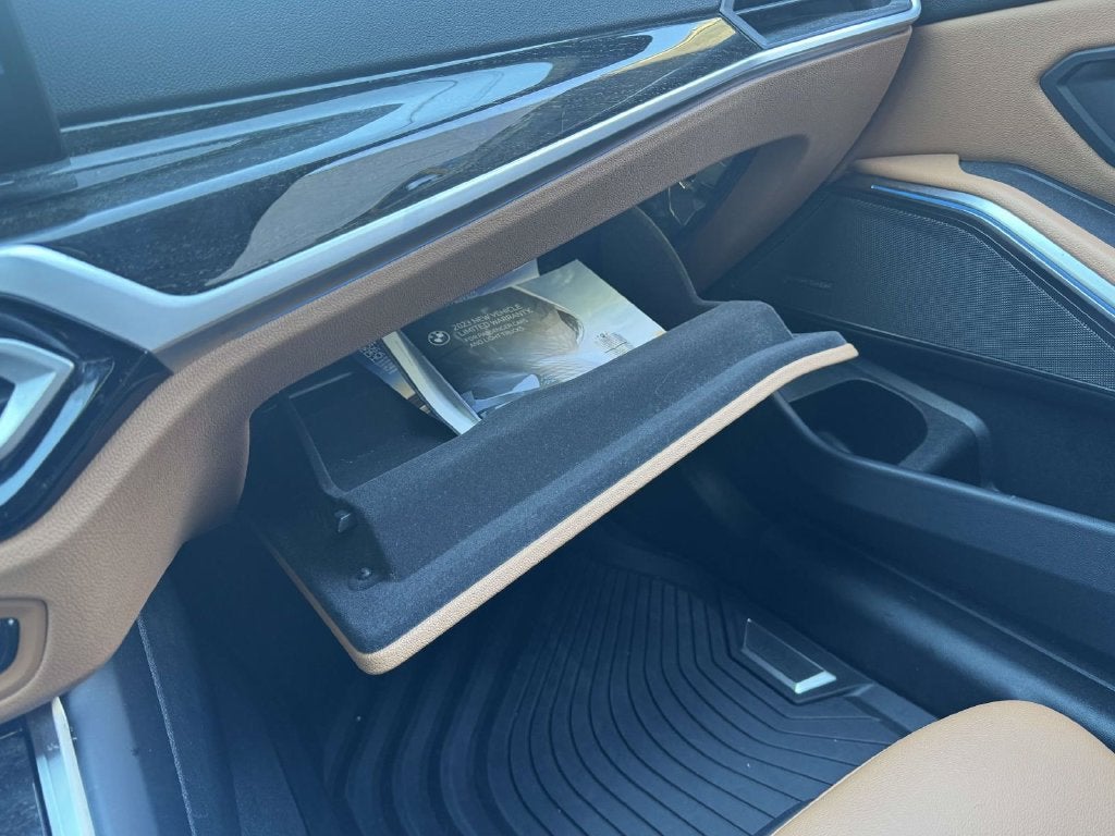 2023 BMW 3 Series 330i
