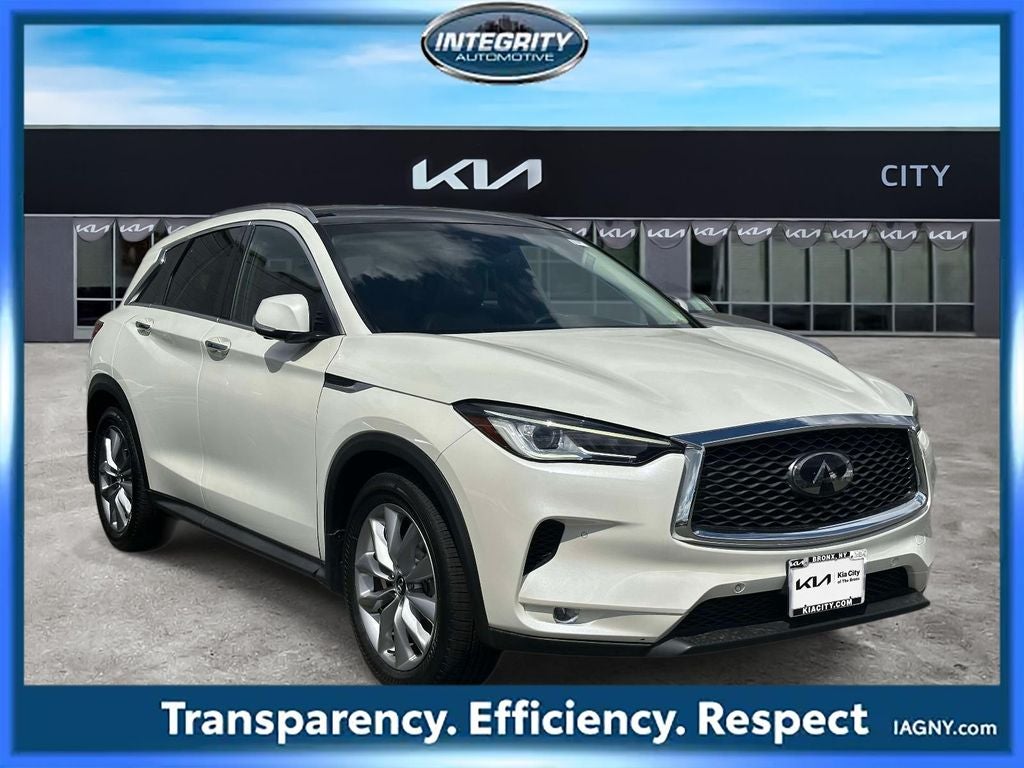 2022 INFINITI QX50 Essential