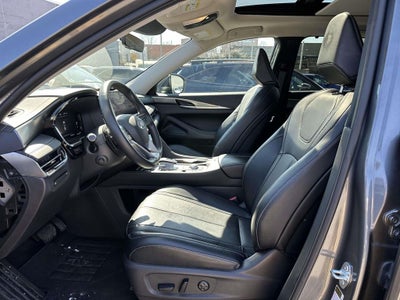 2024 INFINITI QX60 LUXE