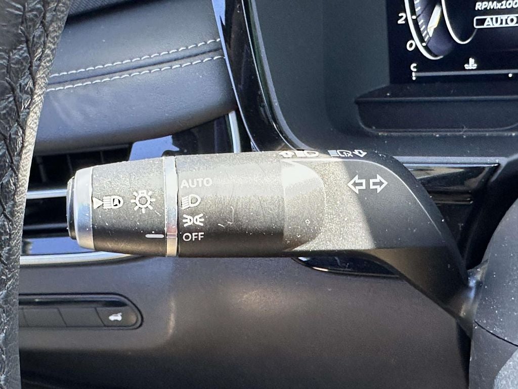 2024 INFINITI QX60 LUXE