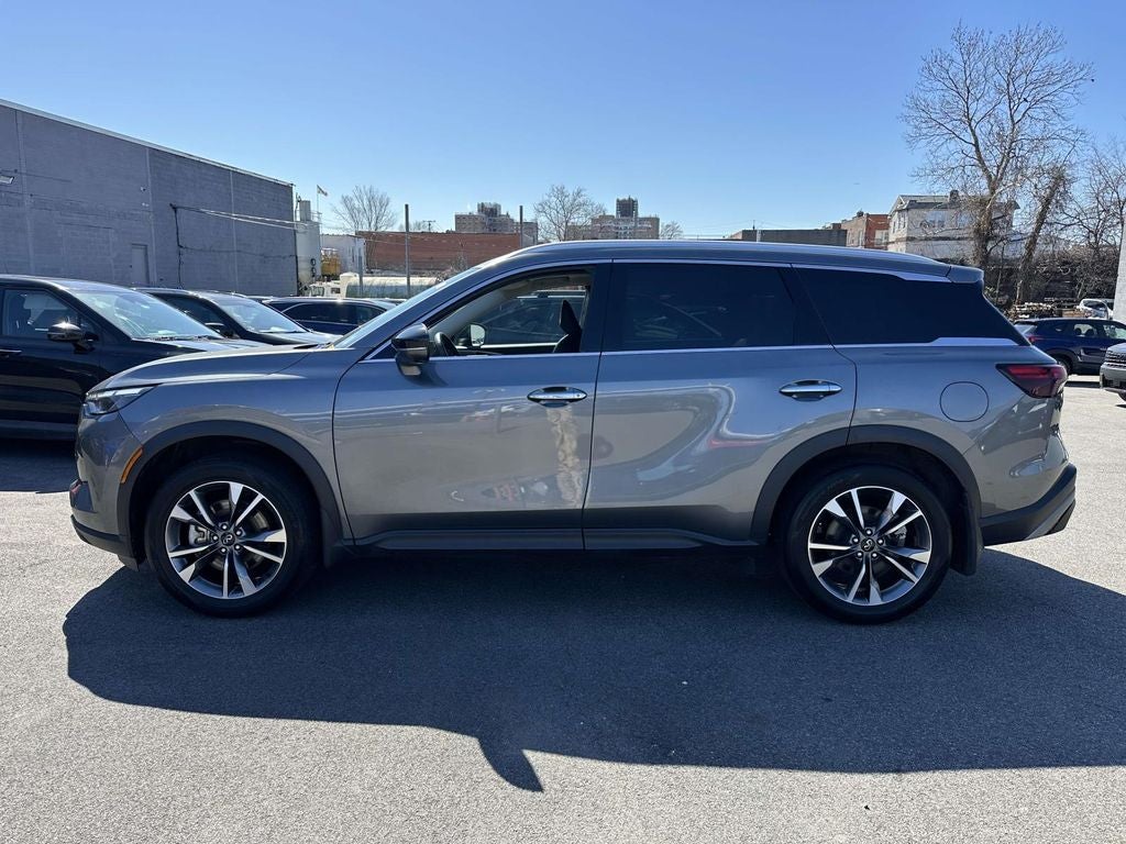 2024 INFINITI QX60 LUXE