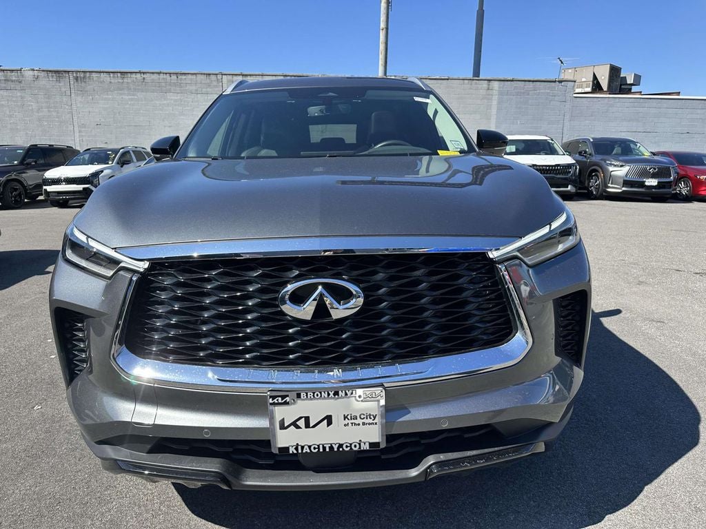 2024 INFINITI QX60 LUXE