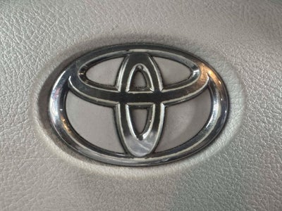 2012 Toyota Sienna LE 8 Passenger