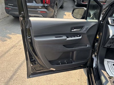 2026 Toyota Sienna Limited 7 Passenger