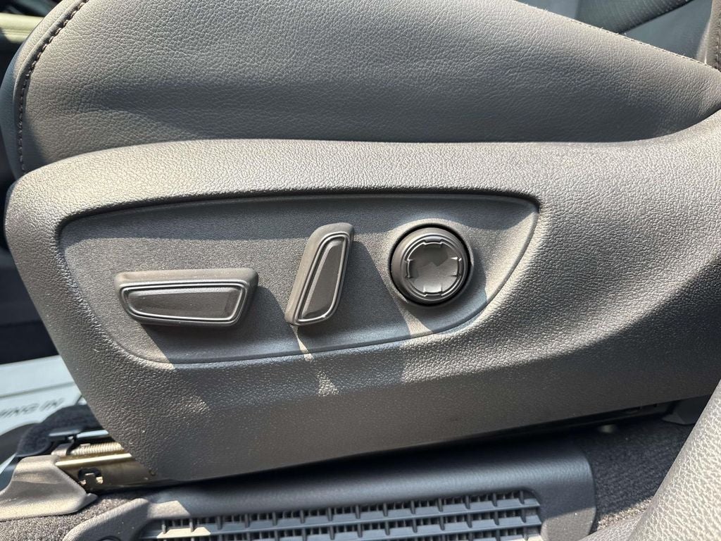 2026 Toyota Sienna Limited 7 Passenger