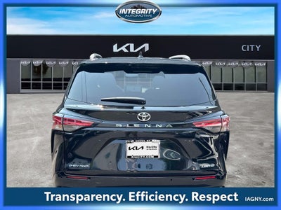 2026 Toyota Sienna Limited 7 Passenger