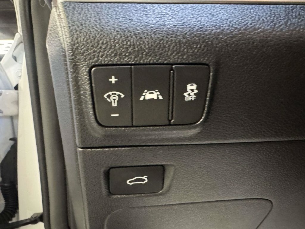2024 Kia K5 LXS