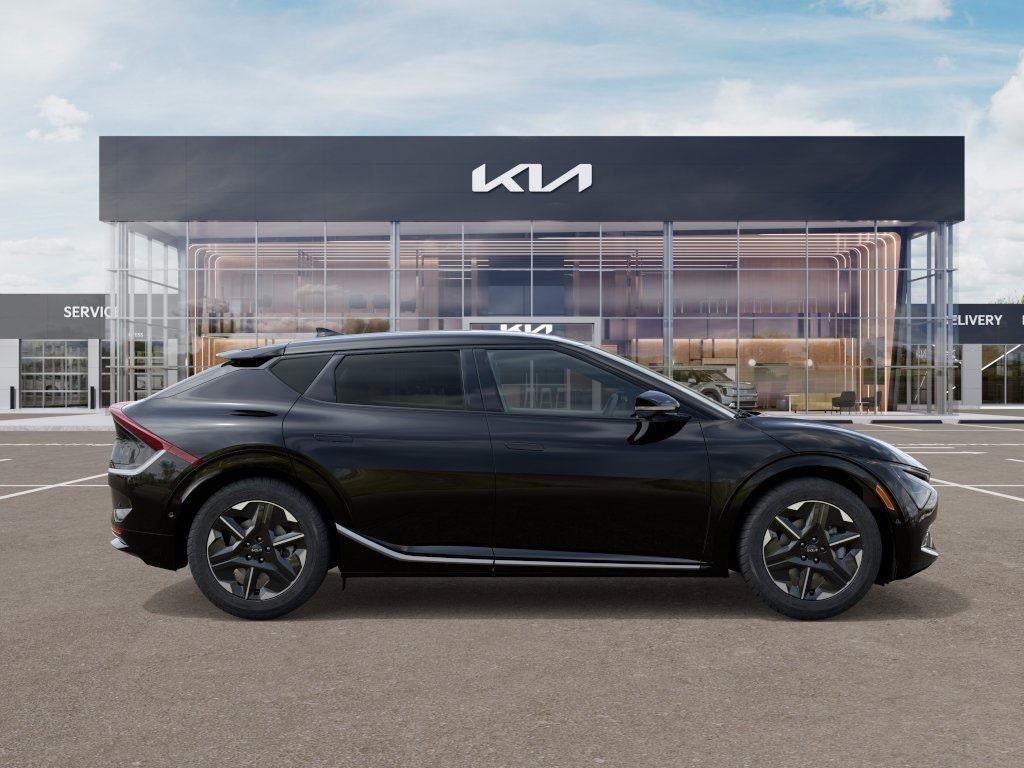 2025 Kia EV6 Wind