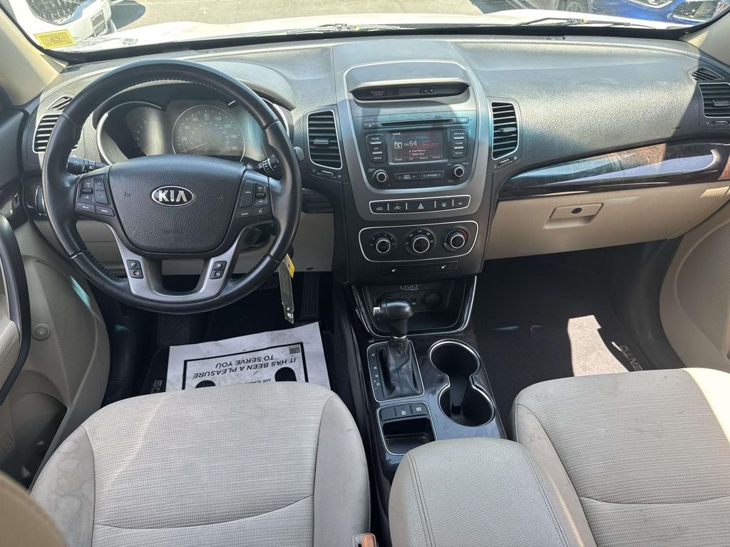 2015 Kia Sorento LX