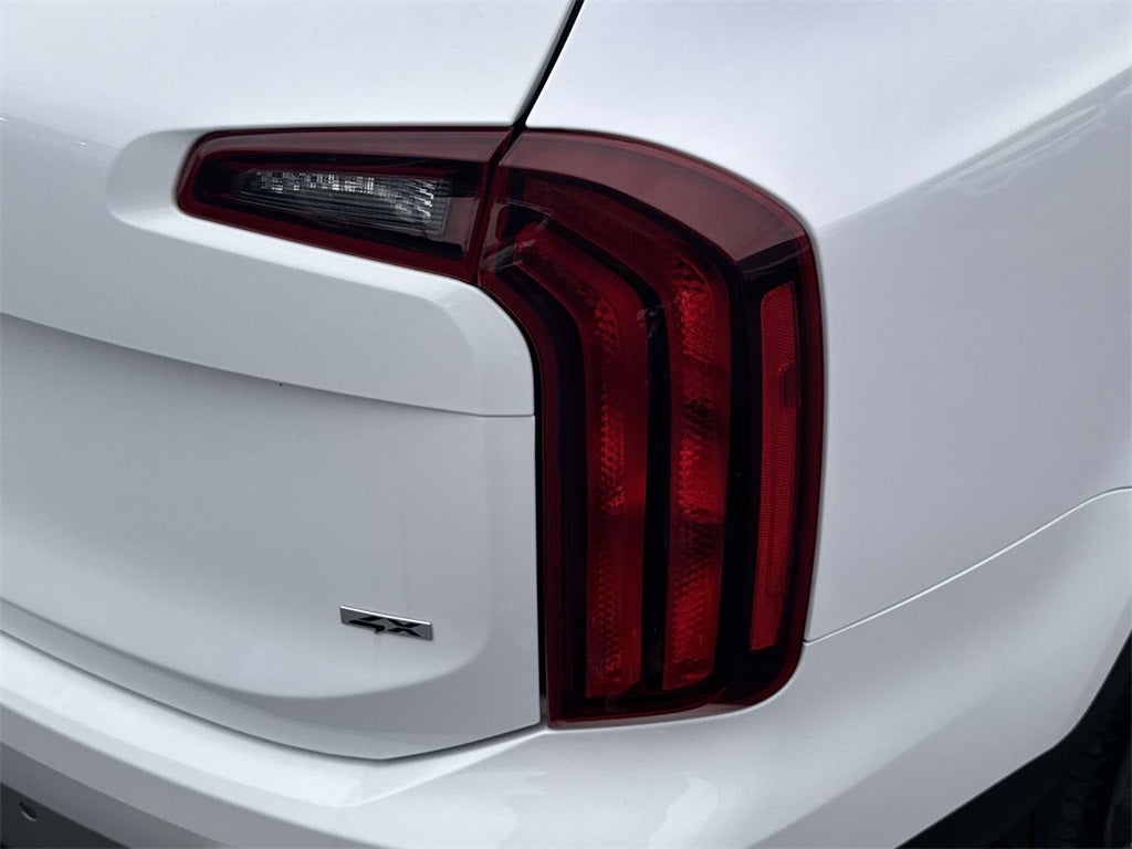 2023 Kia Telluride LX