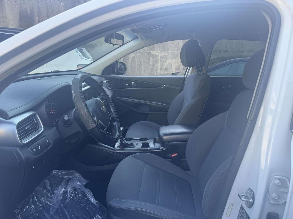 2019 Kia Sorento S