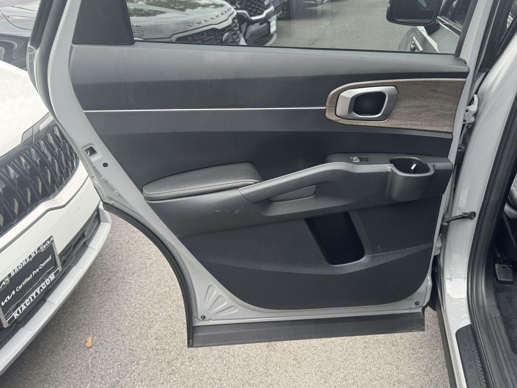 2022 Kia Sorento S