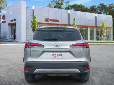 2025 Toyota Corolla Cross XLE
