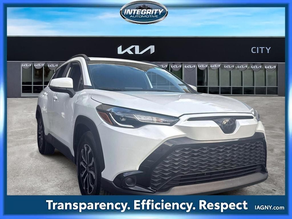 2024 Toyota Corolla Cross Hybrid SE