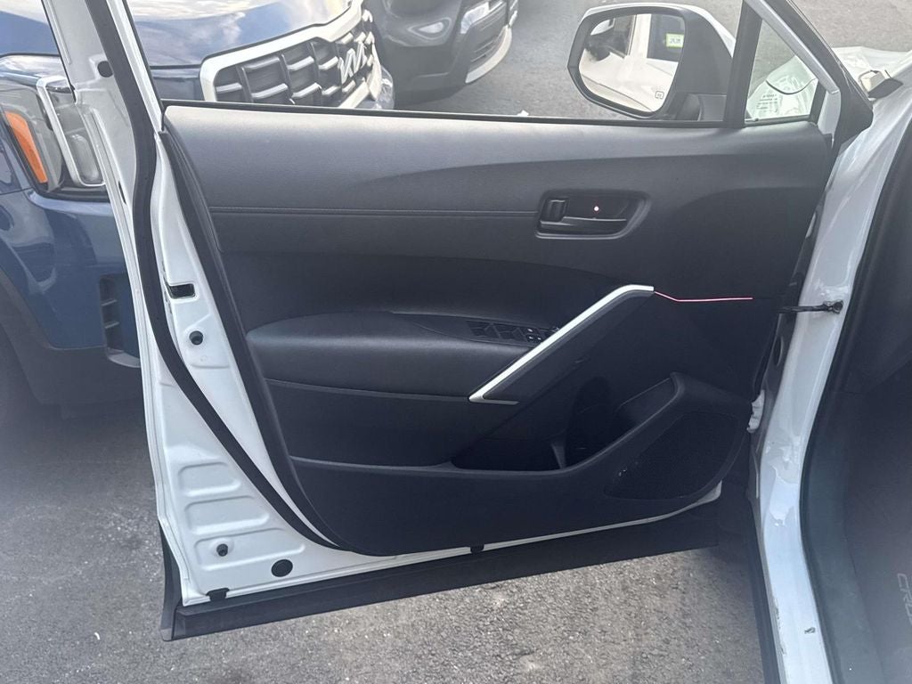 2024 Toyota Corolla Cross Hybrid SE