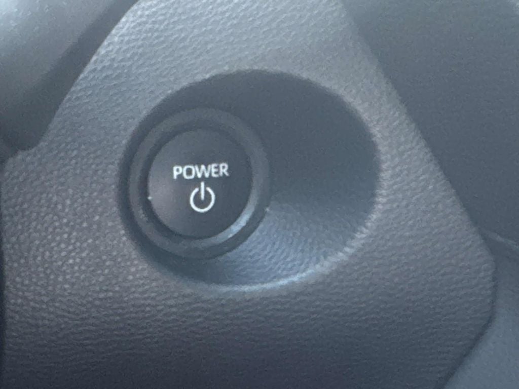 2024 Toyota Corolla Cross Hybrid SE
