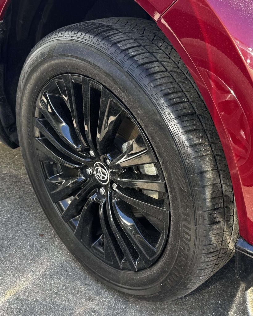 2023 Toyota Venza Nightshade