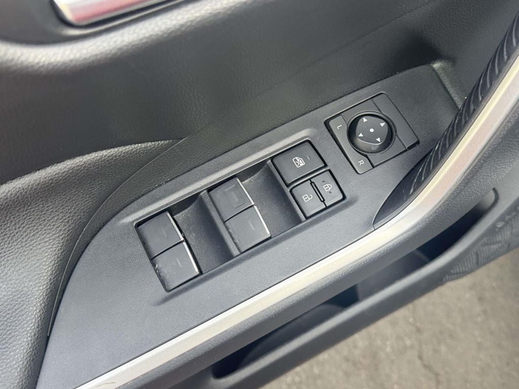 2023 Toyota RAV4 Prime SE