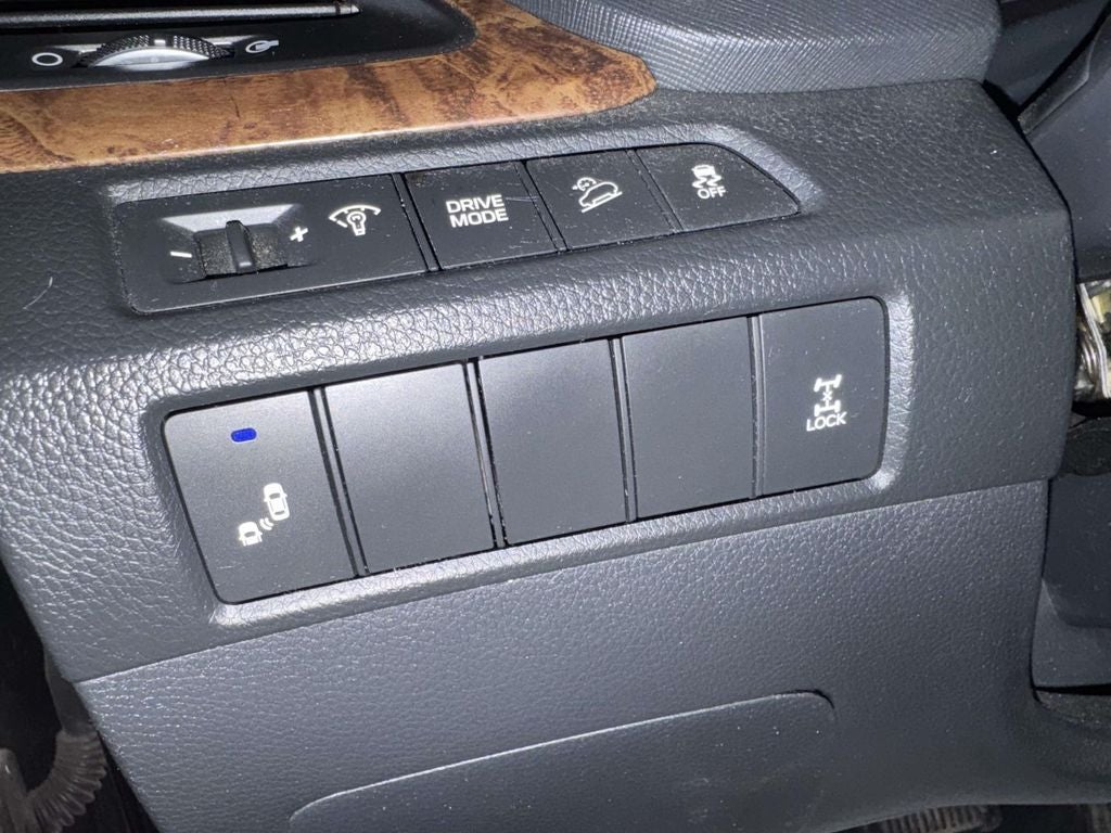 2018 Hyundai Santa Fe SE