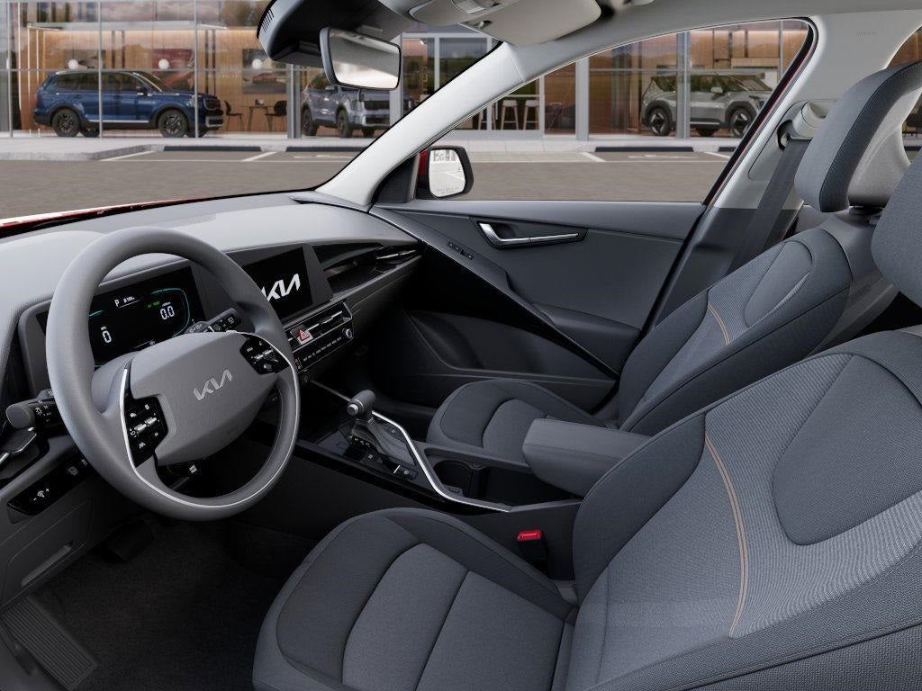 2025 Kia Niro LX