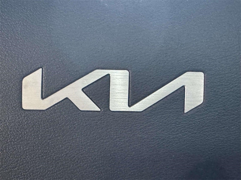 2025 Kia Niro Plug-In Hybrid SX