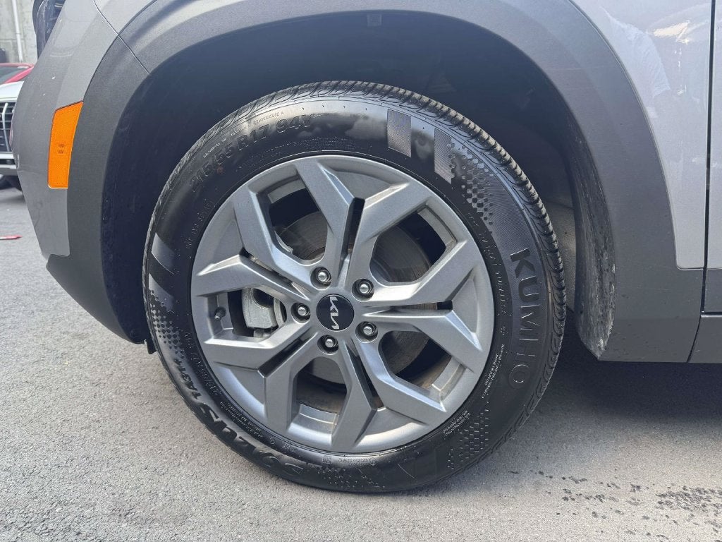 2024 Kia Seltos S