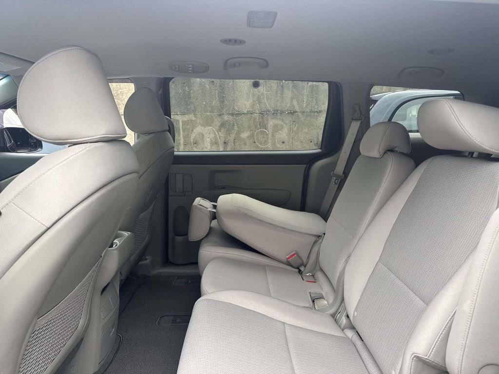 2019 Kia Sedona LX