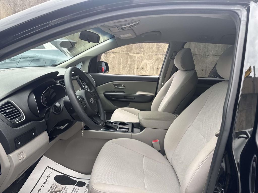 2019 Kia Sedona LX