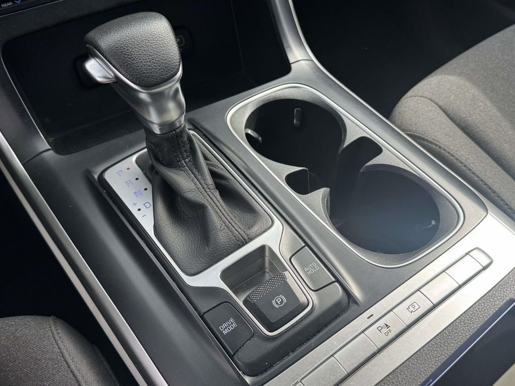 2022 Kia Carnival LX