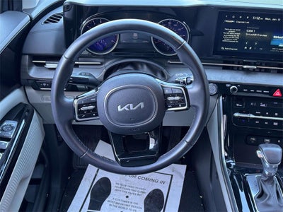 2024 Kia Carnival EX
