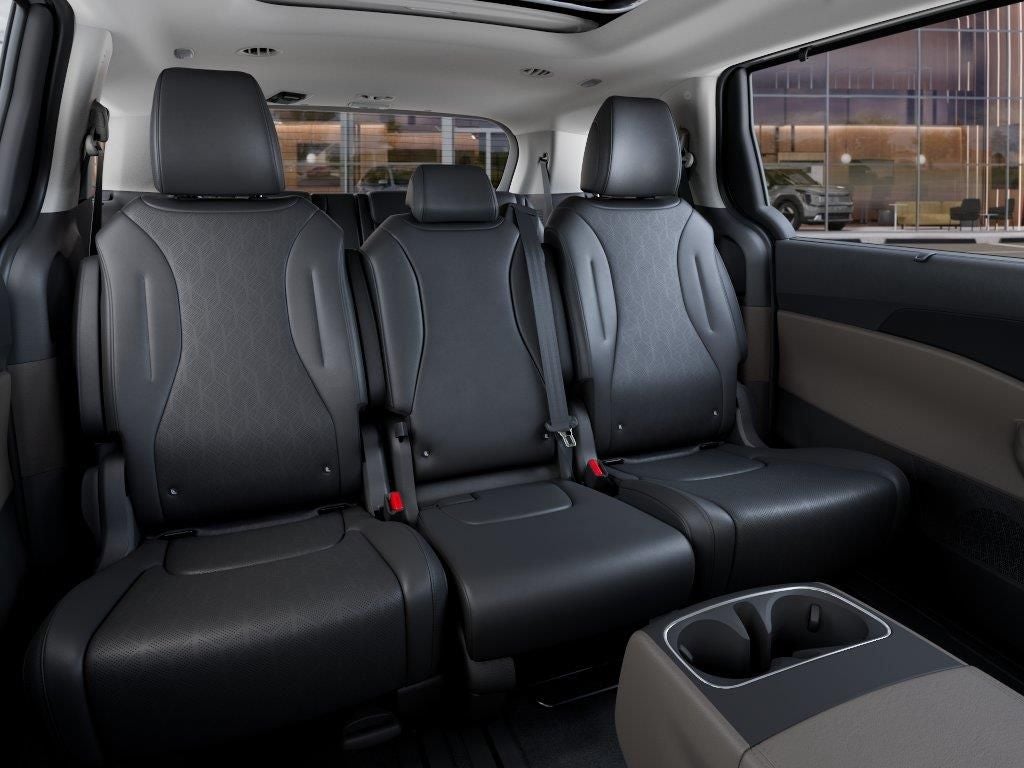 2027 Kia Carnival SX