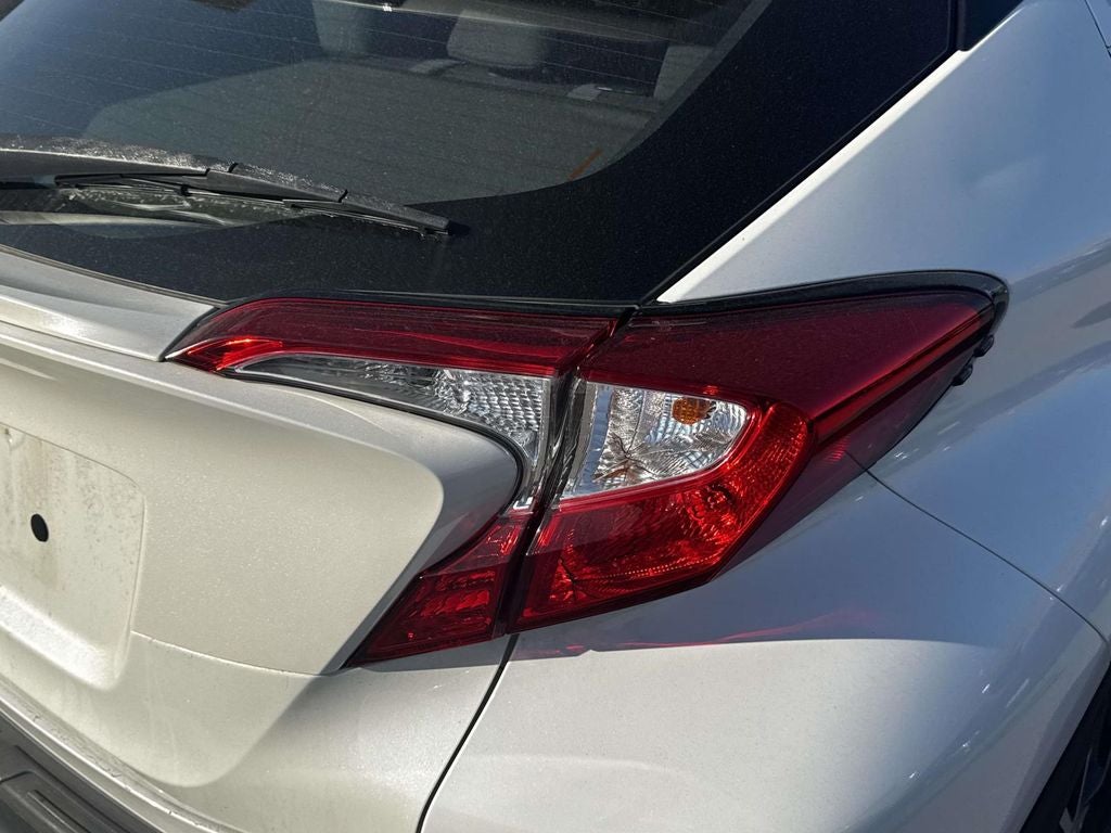 2021 Toyota C-HR XLE