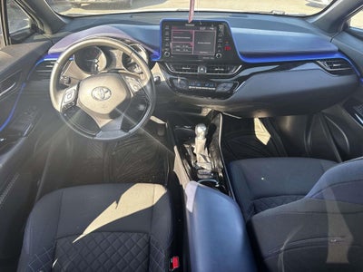 2021 Toyota C-HR XLE
