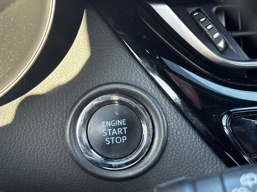 2021 Toyota C-HR XLE