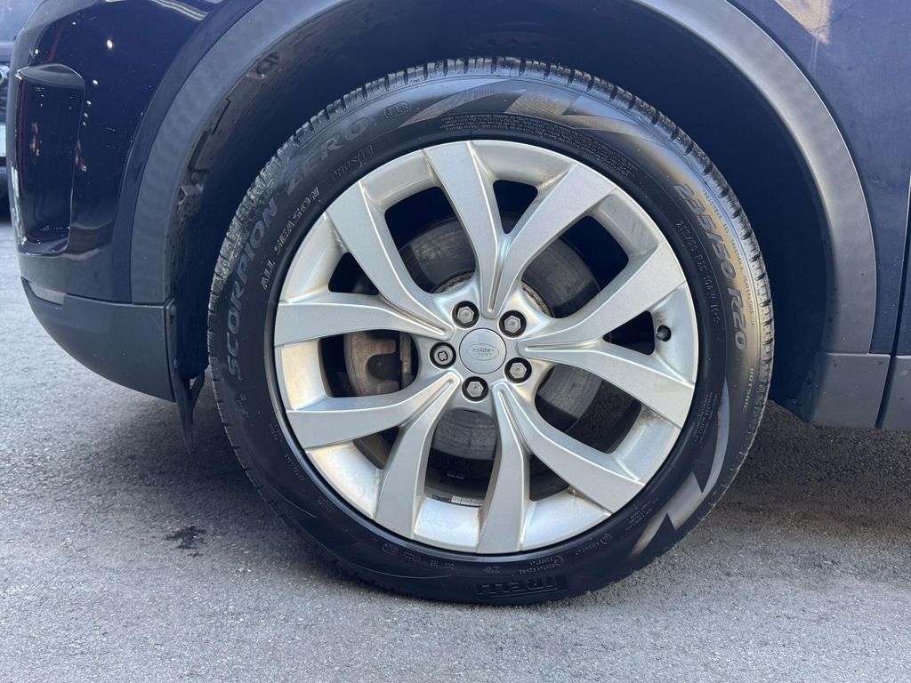 2023 Land Rover Discovery Sport SE
