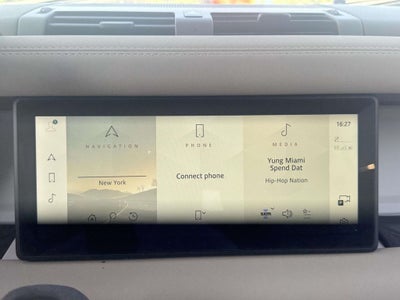 2023 Land Rover Defender 110 SE