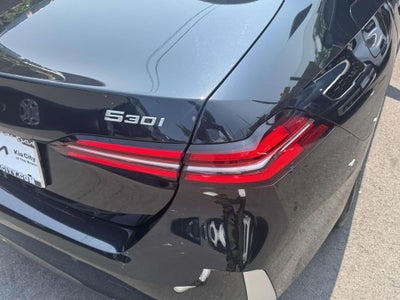 2025 BMW 5 Series 530i xDrive
