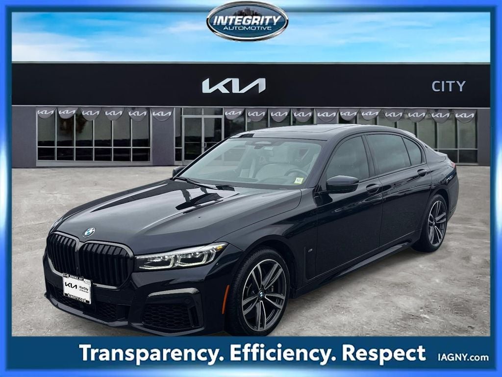 2022 BMW 7 Series 740i xDrive
