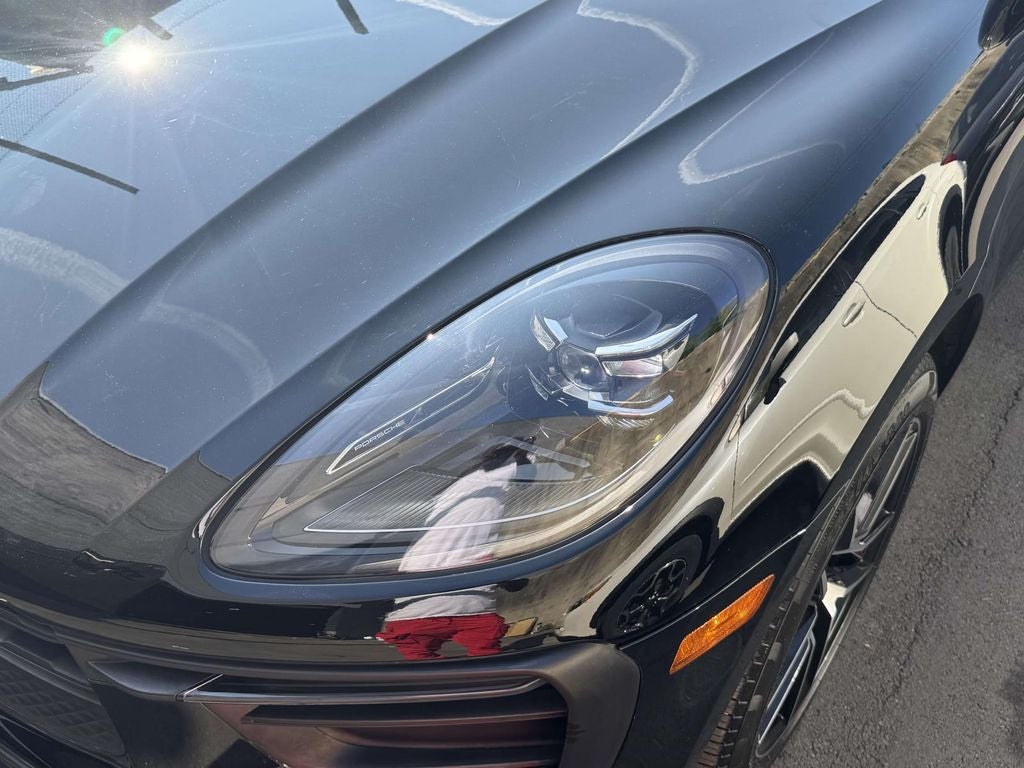 2024 Porsche Macan T