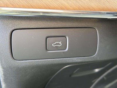 2023 Volvo XC90 B6 Plus 6-Seater